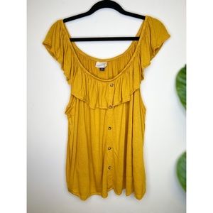 XXL Universal Thread golden off the shoulder top